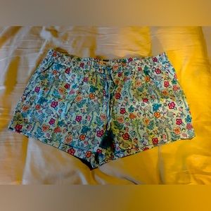 New Vineyard Vine shorts